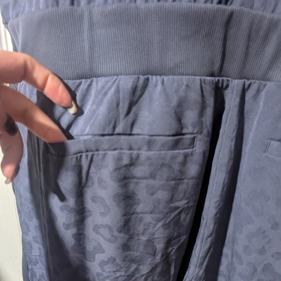 NEW! Athleta | Brooklyn Textured Jumpsuit Jacquard Leopard Medieval Violet - Picture 12 of 14